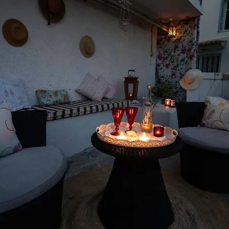 Ellie's Vintage House